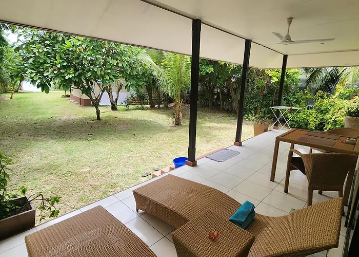 Surf Tropical Villa Takamaka