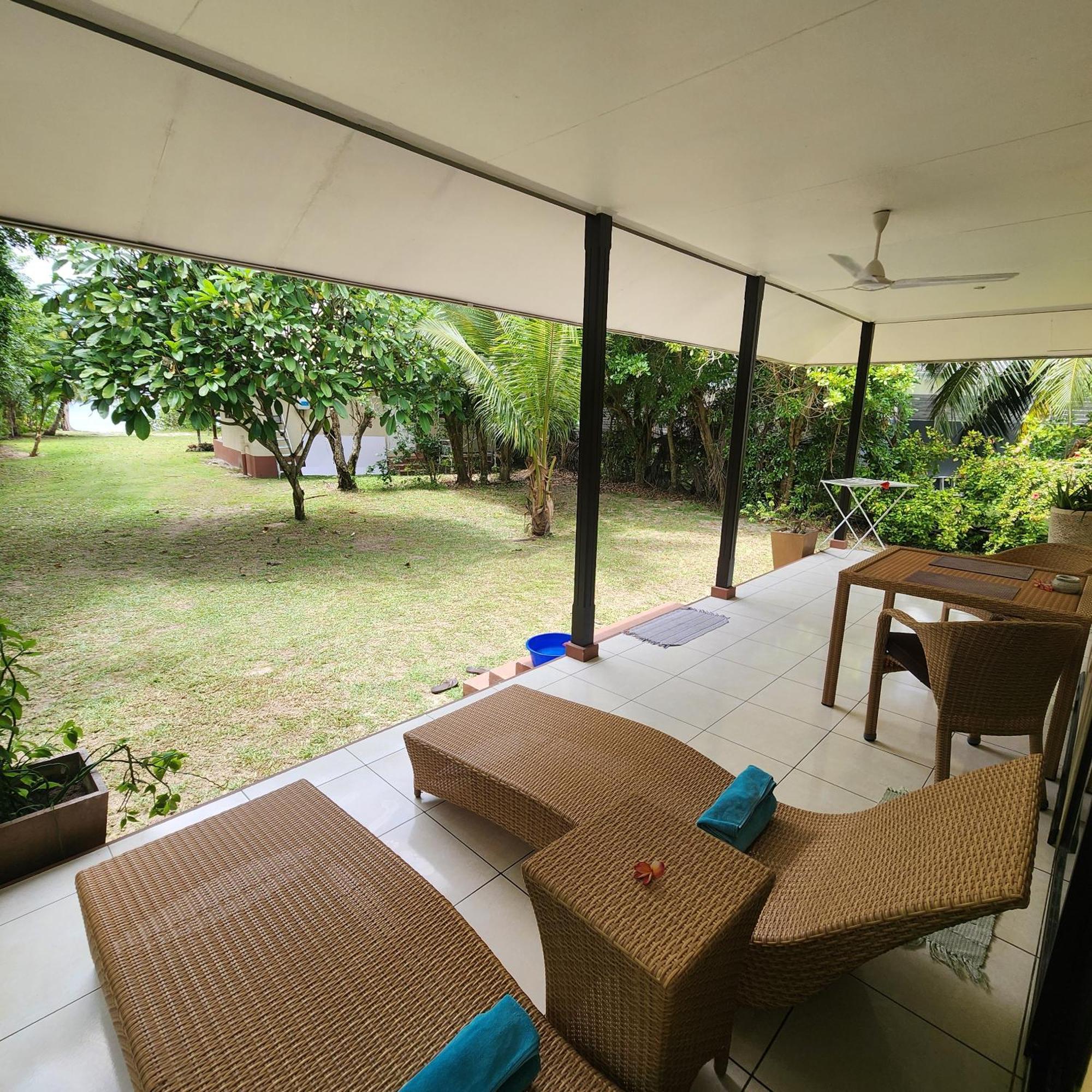 Surf Tropical Takamaka Villa Cerf Island